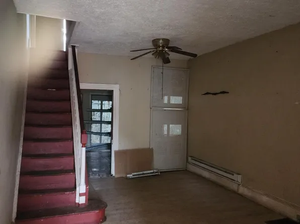 2437 N Colorado St, Philadelphia, PA 19132