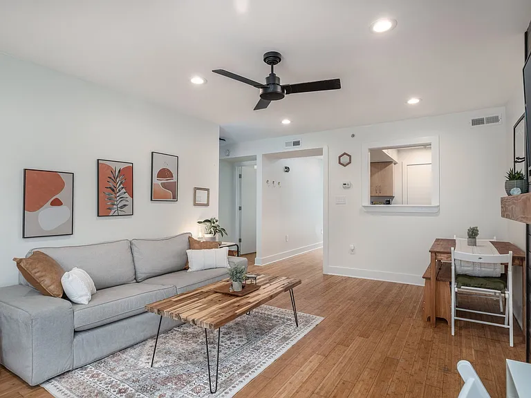 540 N 2nd St #102 — Photo 8