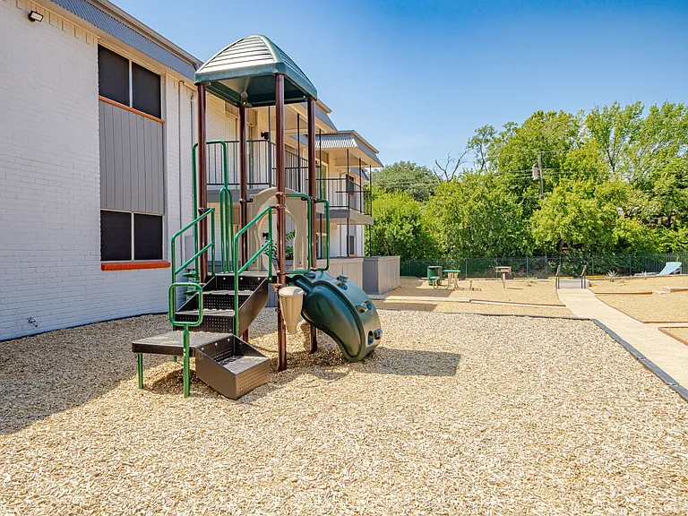 Cantera Apartment Homes — Photo 17