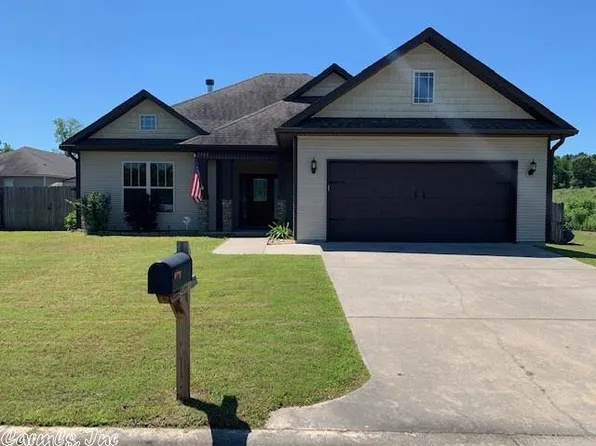2709 Eden Rd, Benton, AR 72015