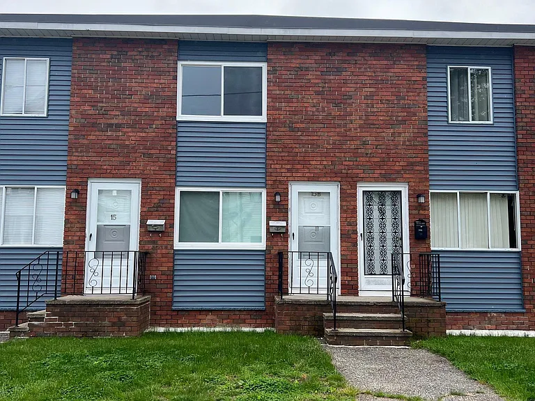 15 Barrows St #B — Photo 3