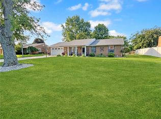 768 Gardenwood Dr, Greenville, OH 45331