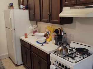 1714 Mount Vernon St, Philadelphia, PA 19130