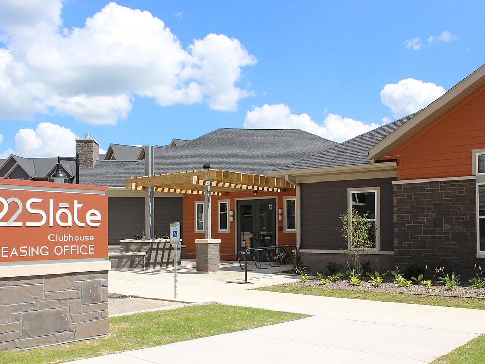 22 Slate Apartments Clubhouse/Leasing Office