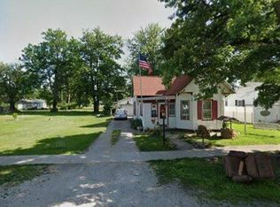 708 W Elizabeth St, Paris, IL 61944