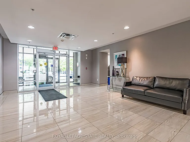 85 Robinson St #1010 — Photo 24