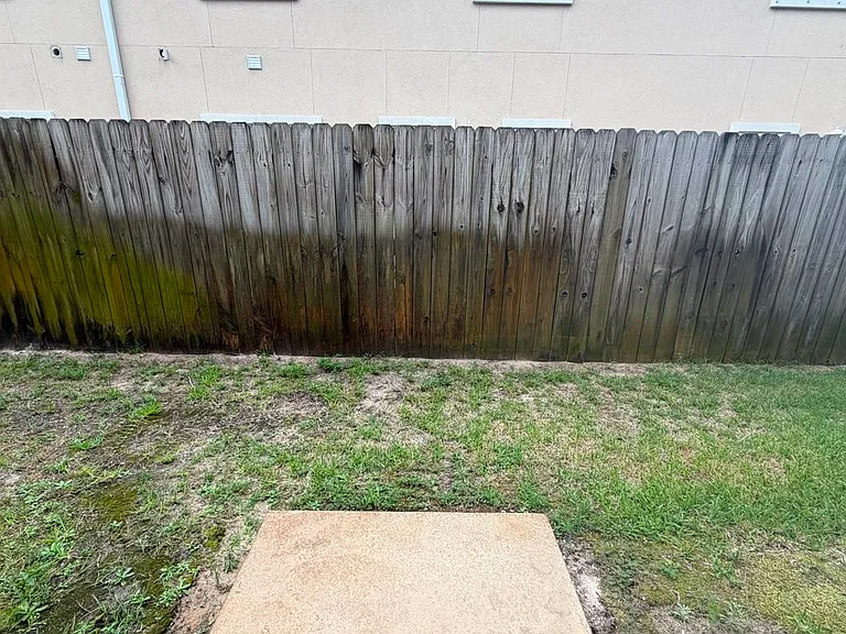 1529 Bentley Cir — Photo 28