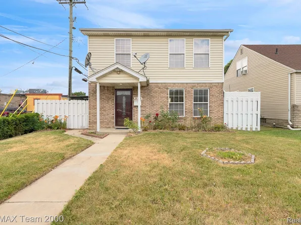 18335 Henry St, Melvindale, MI 48122