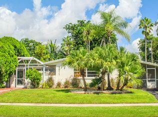 8911 SW 197th St, Cutler Bay, FL 33157
