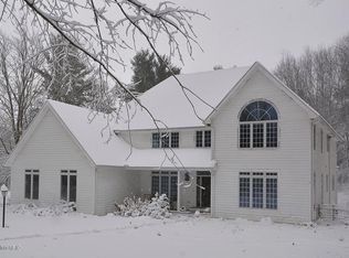 8565 W R Ave, Kalamazoo, MI 49009