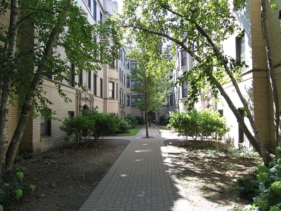 1st image of 838 Judson Ave APT 3A