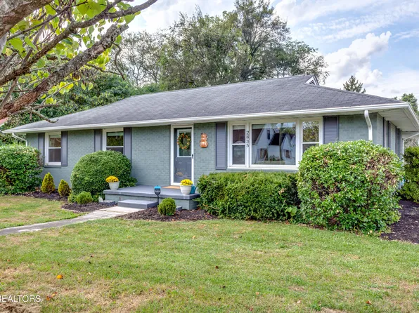 2835 Fairmont Blvd, Knoxville, TN 37917