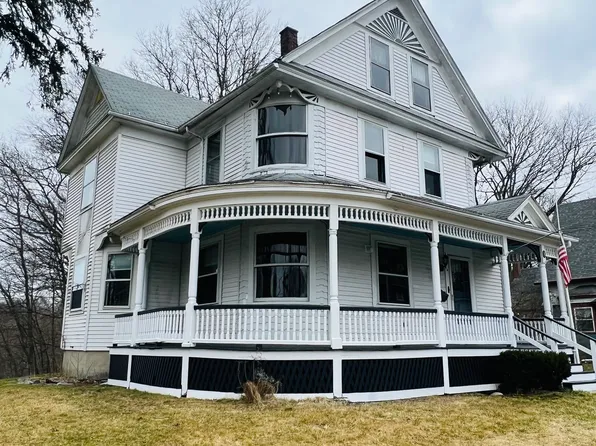 4 Charles Street, Putnam, CT 06260