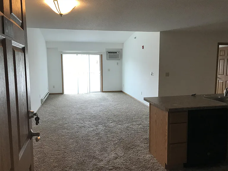 1908 Commercial St #201 — Photo 4