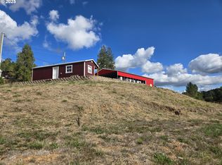 740 Ireland Rd, Winston, OR 97496