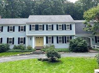 22 Pleasant St, Dover, MA 02030