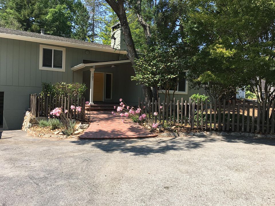 1st image of 101 Tan Oak Dr