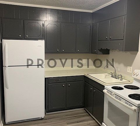 5th image of 363 Highland Ave NW #9