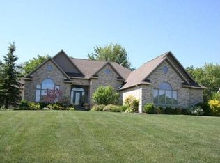 5506 Park Grove Ct, Grand Blanc, MI