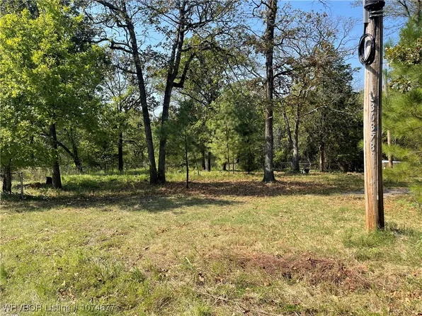 S Salt Cove Dr, Park Hill, OK 74451