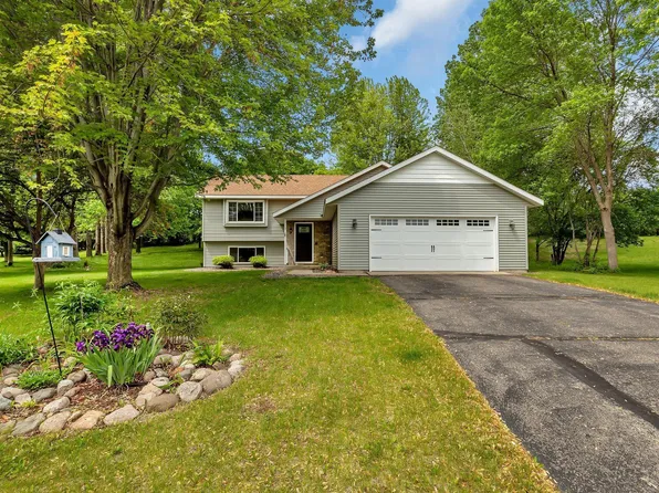 3113 Partridge Cir, Saint Cloud, MN 56301