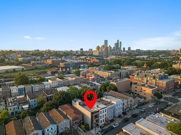 249 5 Halladay Street image 44 of 48