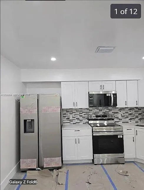 3 bed, 2.0 bath, $3,950 — Photo 1