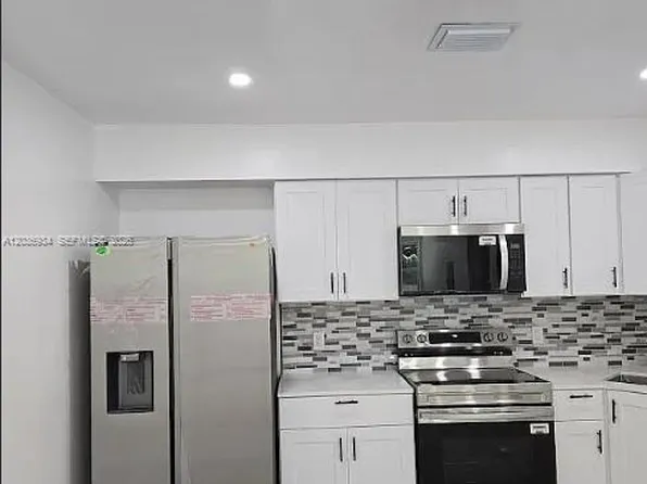 13240 NE 4th Ave #2, Miami, FL 33161