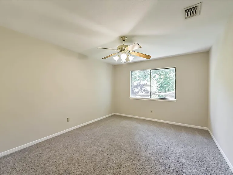 3910 Misty Gardens Ct — Photo 46