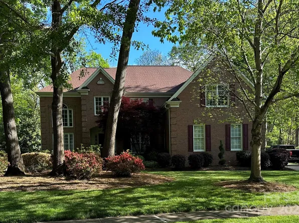12690 Overlook Mountain Dr, Charlotte, NC 28216