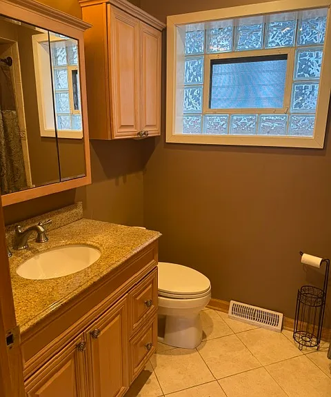 5127 S New England Ave — Photo 16