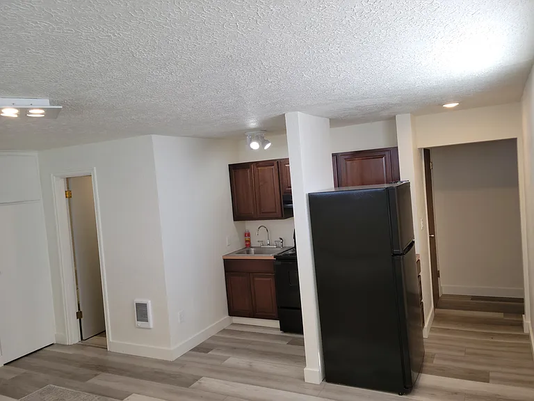 19 F St NW #4 — Photo 9