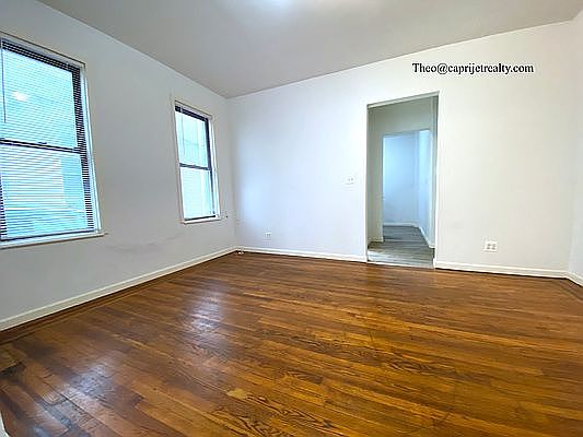 2nd image of 4720 48th St APT 1F