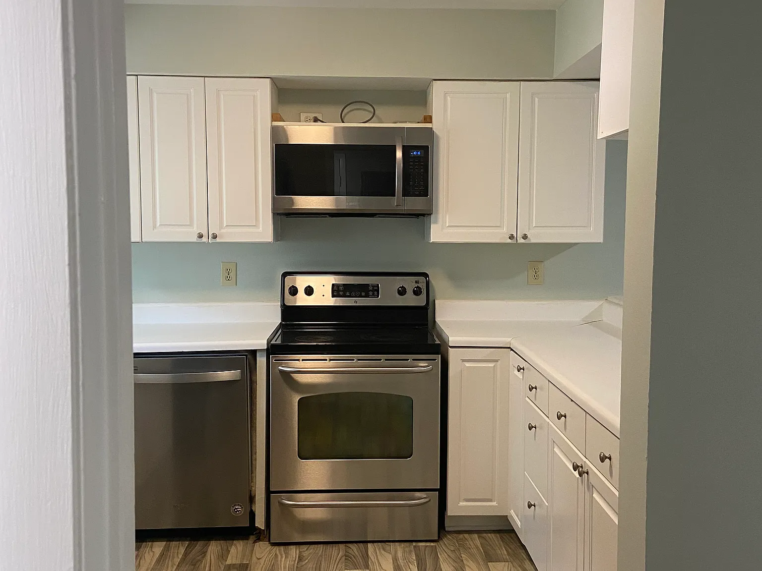 2 bed, 1.5 bath, 1080 sqft, $1,500 — Photo 2