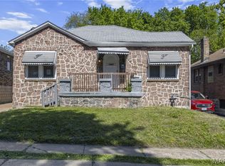 1467 Engelholm Ave, Saint Louis, MO 63133