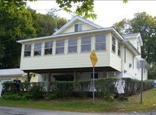 400 4th St, Port Carbon, PA 17965