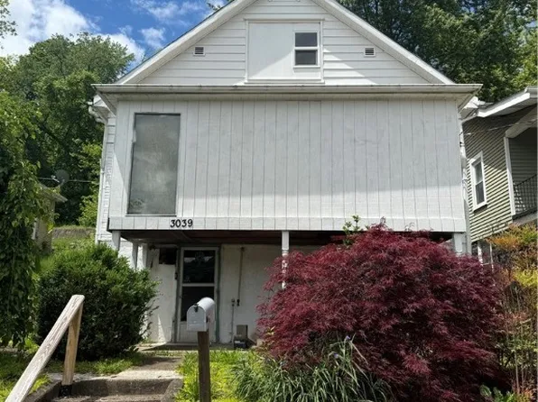 3039 Elm St, Weirton, WV 26062