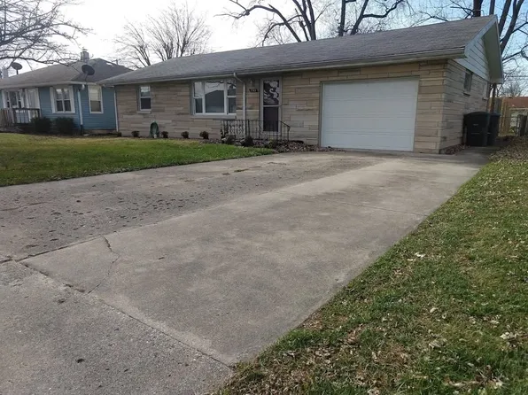 3313 N Locust St, Muncie, IN 47304