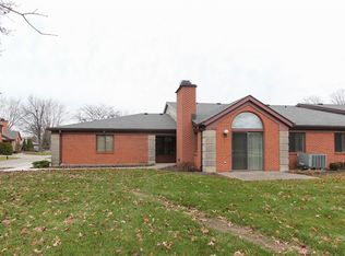 9215 Golden Leaf Way, Indianapolis, IN