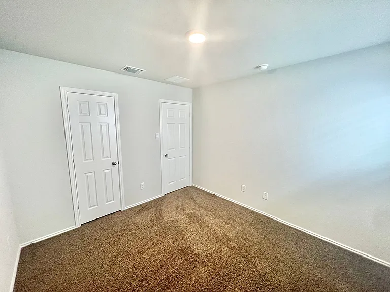 7303 Gilbert Dr — Photo 18