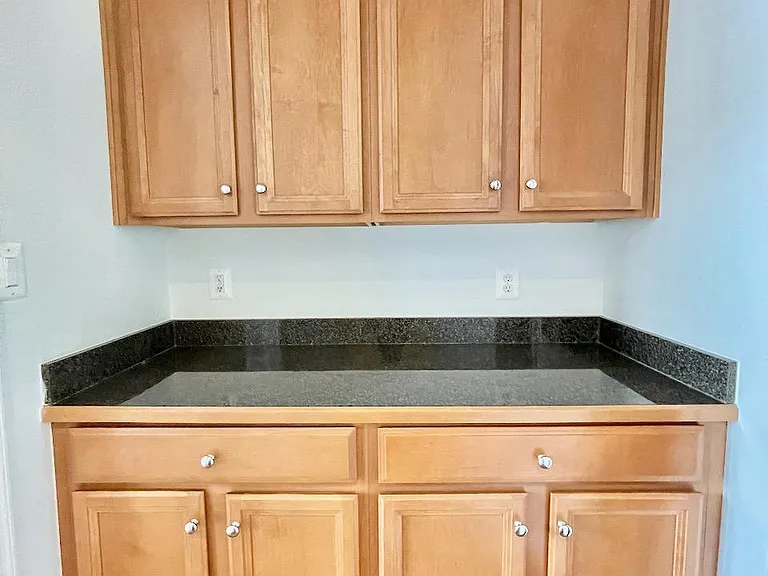2403 Cypress Green Ln — Photo 11