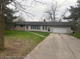 2506 Lyons Rd, Lyons, MI 48851