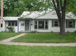 15196 Arden St, Livonia, MI 48154