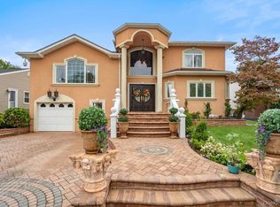 57 Southgate Rd, Valley Stream, NY 11581