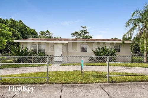 14971 SW 304th St Photo 1