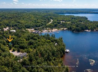 15 Victoria St W, Seguin, ON P0C 1J0