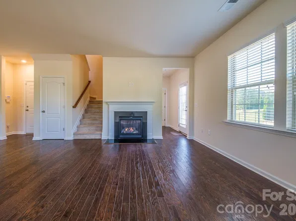 2004 Hudson Mill Dr, Waxhaw, NC 28173