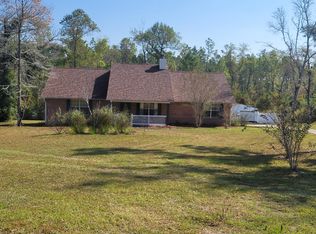 5128 Presidents Cir, Marianna, FL 32446