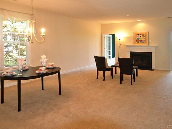 4th image of 405 Paulette Cir