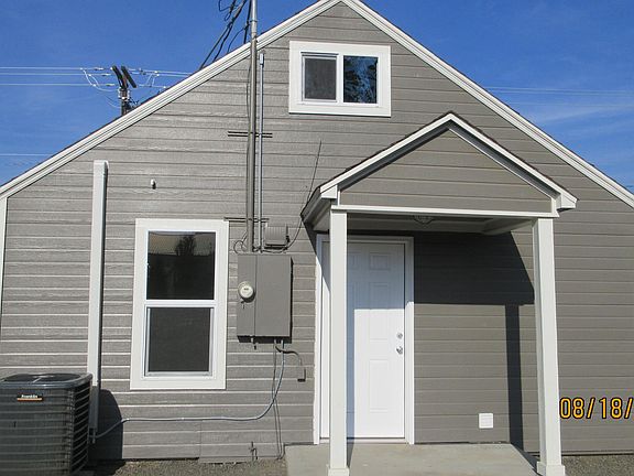 3rd image of 1915 S 3rd Ave
